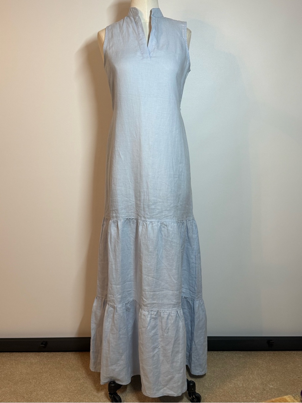 Sleeveless Light Blue Maxi Linen Dress with Tiered Skirt